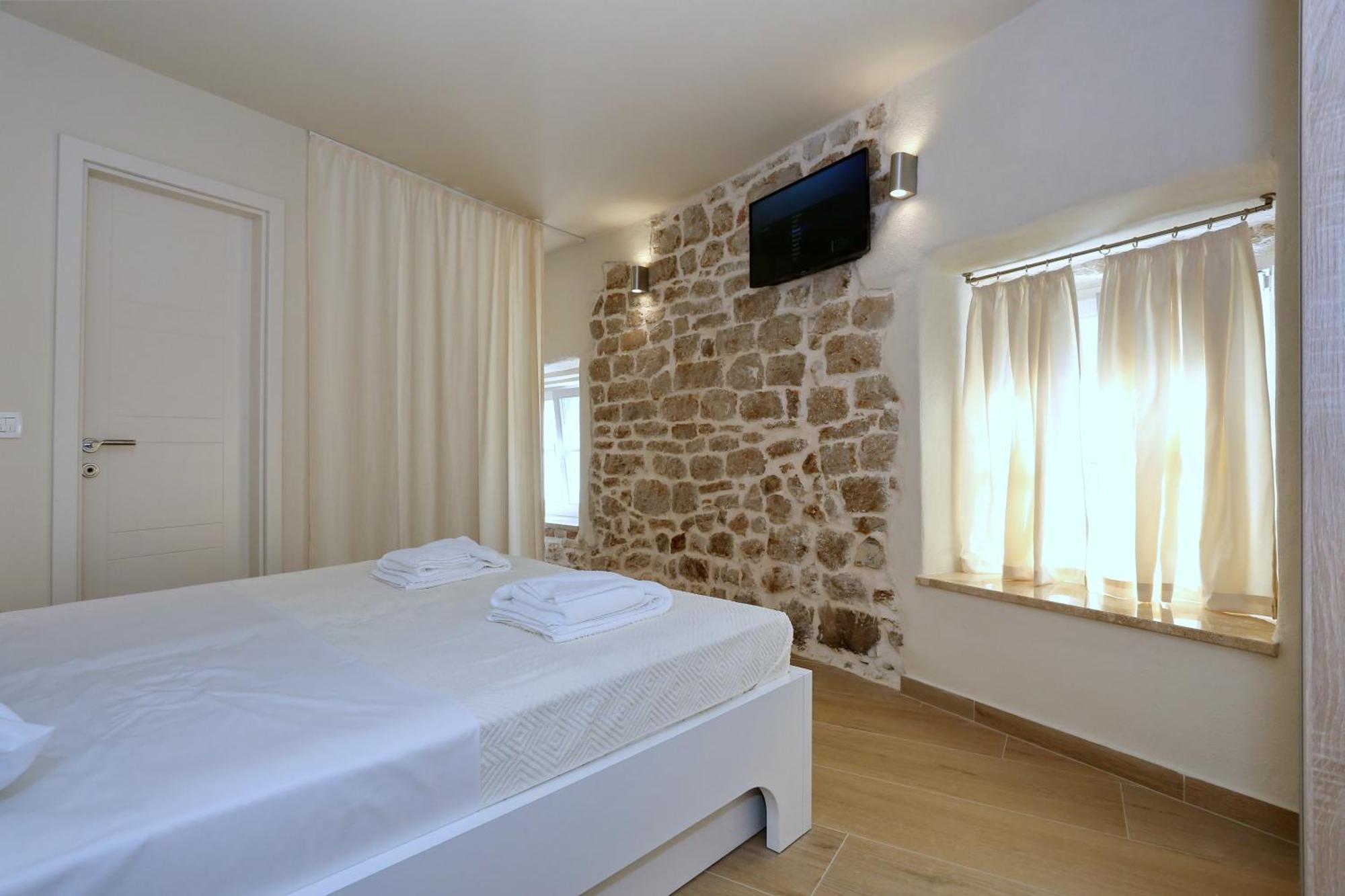 Idassa Palace Rooms Zadar Zimmer foto